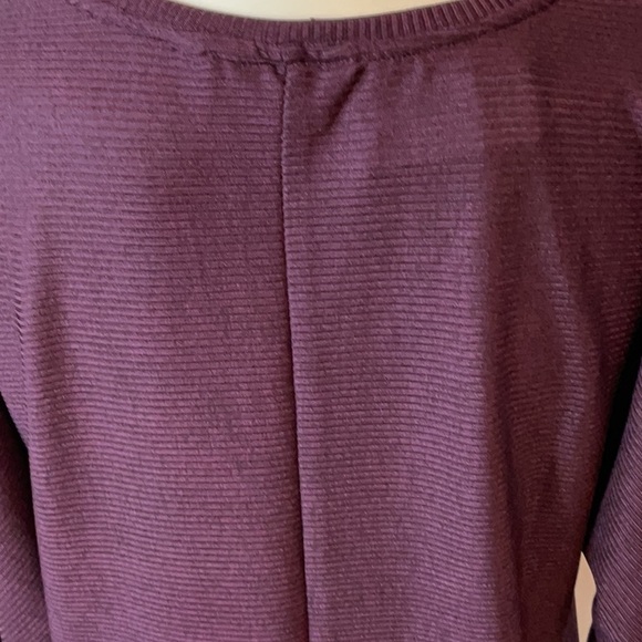 Elbow Sleeve Top - Picture 7 of 9